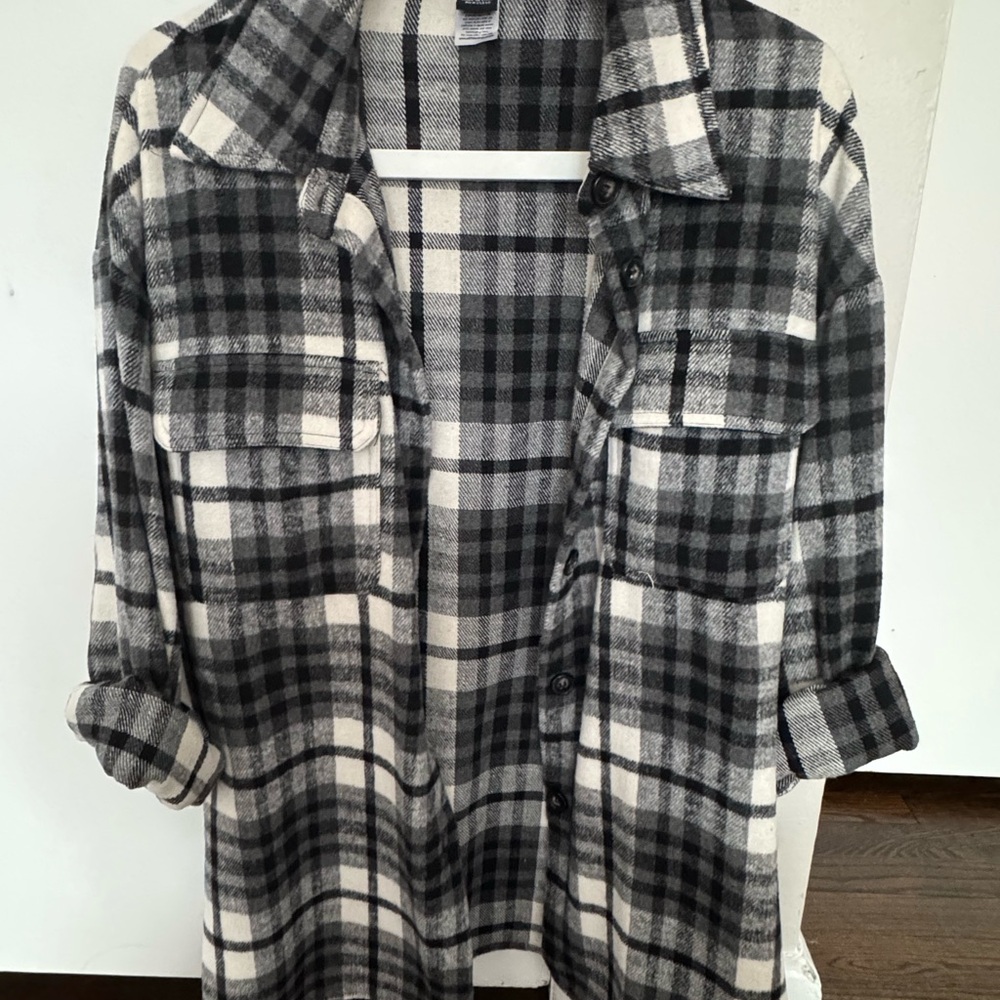Black and White Plaid Button-Up Shirt